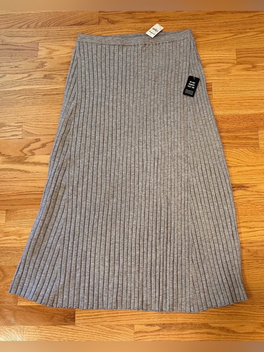 Express Gray Ribbed Knit Maxi Sweater Skirt Women’s Large NWT Stretch A-Line